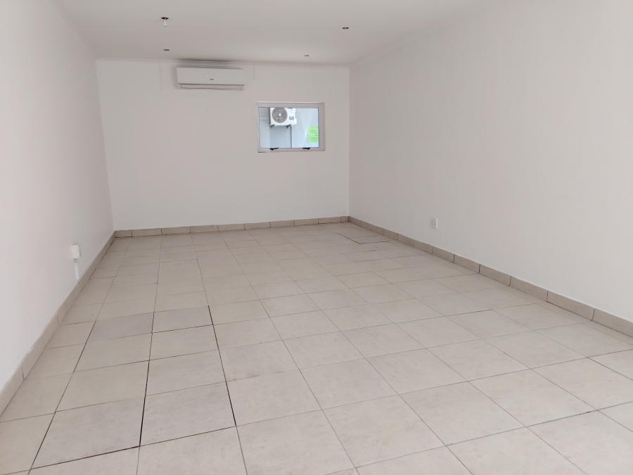 To Let commercial Property for Rent in Asla Park Western Cape
